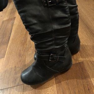 Super cute girls boots